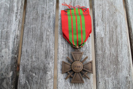 CROIX DE GUERRE FRANcAISE 1939 - France