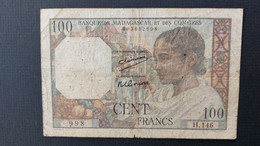BILLET 1950 BANQUE MADAGASCAR ET COMORES 100 FRANCS - Madagascar