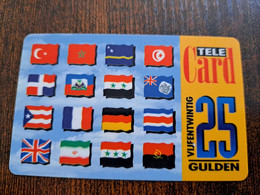 NETHERLANDS  PREPAID 25 HFL  FLAGS DIFFERENTS  TELE-CARD  USED CARD   ** 10283** - Non Classificati