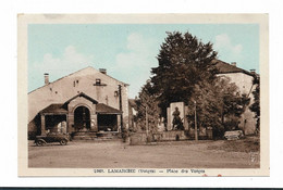 CPA 88 LAMARCHE Place Des Vosges - Lamarche
