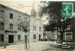 Fanjeaux * La Place De La Mairie Et La Poste * Ptt - Autres & Non Classés