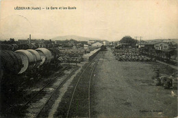 Lézignan * Vue Sur La Gare Et Les Quais * Chargement Des Tonneaux * Ligne Chemin De Fer - Andere & Zonder Classificatie