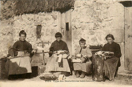 Lozère * Type Des Dentellières Lozériennes * Dentelles Métier Brodeuse - Autres & Non Classés