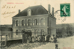 Sommeval * Route Du Village * école Et Mairie * Groupe D'enfants - Sonstige & Ohne Zuordnung