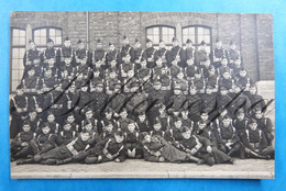 Soldat  Carte Photo Uniform  Militaire Peleton. Early 20 Century - Uniformes