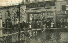 Angers * Café Du Méridien , Quai National , Pêche à La Ligne , Inondations De Janvier 1910 * Crue - Angers