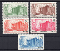 !!! PRIX FIXE : DAHOMEY, SERIE BASTILLE N°115/119 NEUVE ** 4 VALEURS VARIETE FAISCEAU TRONQUE - Unused Stamps