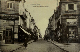 Avranches * Rue De La Constitution * Magasin Commerce Confections Pour Hommes Mode - Avranches