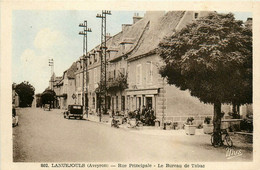 Lanuéjouls * La Rue Principale * Le Bureau De Tabac * Café Débit Tabac Tabacs - Autres & Non Classés