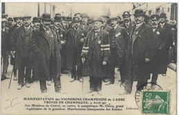 10  TROYES MANIFESTATION DES VIGNERONS CHAMPENOIS DE L' AUBE TROYES EN CHAMPAGNE 9 AVRIL 1911 - Troyes