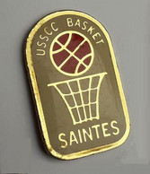 SP283 Pin's Basketball Basket USSCC Saintes Charente Maritime Achat Immédiat - Basketball