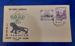 1958 PAKISTAN FDC 2ND NATIONAL JAMBOREE CHITTAGONG BOY SCOUT LOT F - Covers & Documents