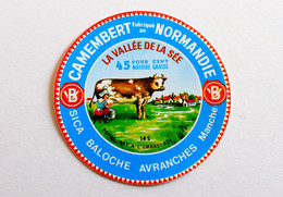 ANCIEN ETIQUETTE BOITE FROMAGE CAMEMBERT NORMANDIE VALLÉE DE LA SÉE, VACHE - ANTIQUE CHEESE LABEL NEUF (2203.0301) - Cheese