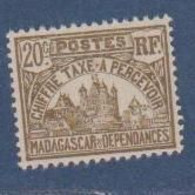 MADAGASCAR     N° YVERT  : TAXE 12  NEUF AVEC CHARNIERES  ( CHAR 4/ 30 ) - Portomarken