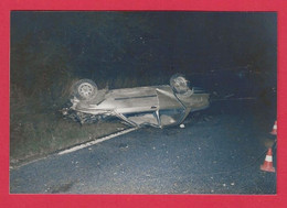 PHOTO ORIGINALE 1986 SUIPPES MARNE - ACCIDENT DE VOITURE BMW 2 PORTES - Cars
