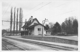 Ependes La Gare Et Le Château - Yverdon Ligne CFF - Yverdon-les-Bains 