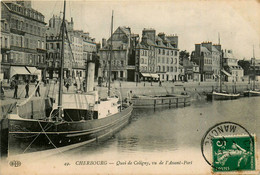 Cherbourg * Quai De Coligny , Vu De L'avant Port * Bateaux - Cherbourg
