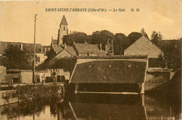 St Seine L'abbaye * Vue Sur Le Gué * Lavoir - Altri & Non Classificati