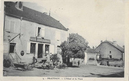 PRAUTHOY  L'Hotel Et La Place - Prauthoy