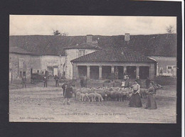 Vosges. Crainvillers Place De La Fontaine Et Le Troupeau De Moutons - Altri & Non Classificati