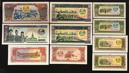 Laos 10 Banconote 10 Notes Lotto.4012 - Laos