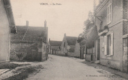 BAC22 -  VERON  DANS L'YONNE  LA  POSTE     CPA  CIRCULEE - Veron