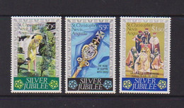 SAINT  KITTS-NEVIS    1977    Silver  Jubilee    Set  Of  3    MH - St.Kitts And Nevis ( 1983-...)