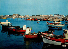 Noirmoutier * L'herbaudière * Vue Sur Le Port De Plaisance * Bateaux - Noirmoutier