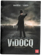 Les Nouvelles Aventures De VIDOCQ  Avec CLAUDE BRASSEUR   4 DVDs + Livret   C29 - TV-Reeksen En Programma's