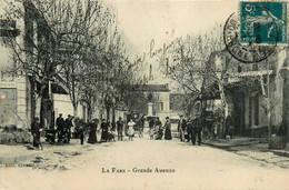 La Fare * Grande Avenue Du Village * Villageois - Autres & Non Classés