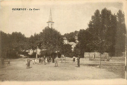 Gémenos * Le Cours * Place Du Village * Villageois - Autres & Non Classés