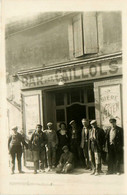 Septêmes Les Vallons * Carte Photo * Devanture Façade Le Bar Des Caillols * Villageois - Autres & Non Classés