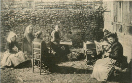 Sarlat * Profil Sarladais * Groupe D'énoiseuses * Métier Femmes Du Pays En Coiffe - Sarlat La Caneda