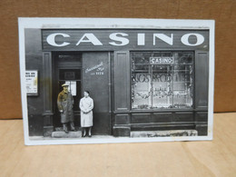 DEVANTURE MAGASIN CASINO Carte Photo La Royale  1932 Animation - To Identify