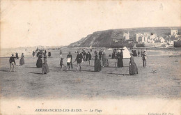 Arromanches           14       La Plage . Jeu De Croquet        (voir Scan) - Arromanches