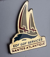 SP371 Pin's Voile EDF GDF Nantes Loire Atlantique Achat Immédiat - Sailing, Yachting