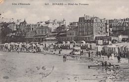 CPA - DINARD - Côte D'Emeraude - Hôtel Des Terrasses - Cabine De Plage - Baignade - Touristes - Pub Orchestre De Tzigane - Dinard