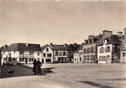 56-GOURIN- LA PLACE DE LA POSTE - Gourin