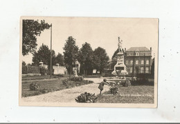 AULNOYE CARTE PHOTO SQUARE DU MONUMENT ET L'ECOLE - Aulnoye