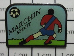 3319 Pin's Pins / Beau Et Rare / THEME : SPORTS / CLUB DE FOOTBALL MARCHIN SPORT Province De Liège - Arrondissement Huy - Football