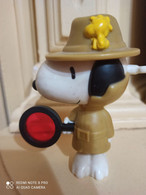 MCDONALDS JUGUETE SNOOPY SHERLOCK HOLMS CON WOODSTOCK 2018 - Snoopy