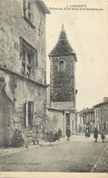 Tarn Et Garonne -ref-A375- Lauzerte - Maison Du XIIIe S. Et Gendarmerie - Gendarmeries - Police - Enfants - - Lauzerte