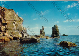 CARTOLINA  CARLOFORTE,CARBONIA-IGLESIAS,SARDEGNA,LE COLONNE,MARE,ESTATE,VACANZA,SPIAGGIA,BARCHE,NON VIAGGIATA - Carbonia