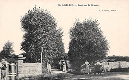 Asnelles      14       Pont Sur La Gronde        (voir Scan) - Autres & Non Classés