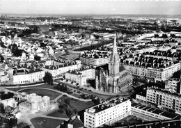 14-CAEN- VUE GENERALE  DE L'EGLISE ST-PIERRE ET LE PORT - Caen