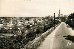 Pontchâteau * Pont Château * Vue Générale Et Route Du Village * Ligne Chemin De Fer - Pontchâteau