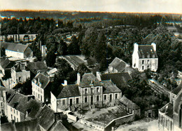 Augan * Vue Aérienne Sur Le Village Et La Mairie - Allaire