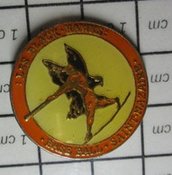 1222 Pin's Pins / Beau Et Rare / THEME : SPORTS / CLUB BASE-BALL ST NAZAIRE LES BLACK HAWKS - Béisbol