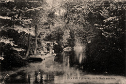 Esbly * Le Morin Sous Bois * Lavoir Laveuse - Esbly