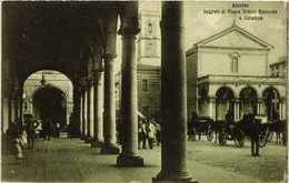 CPA LIVORNO Loggiato Di Piazza Vittorio Emanuele E Cattedrale. ITALY (467890) - Livorno